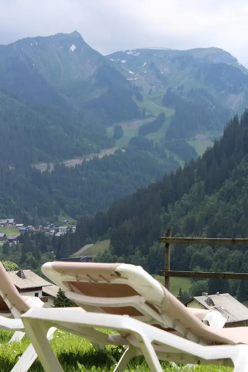 **  Hotel Le Roitelet Châtel Francia