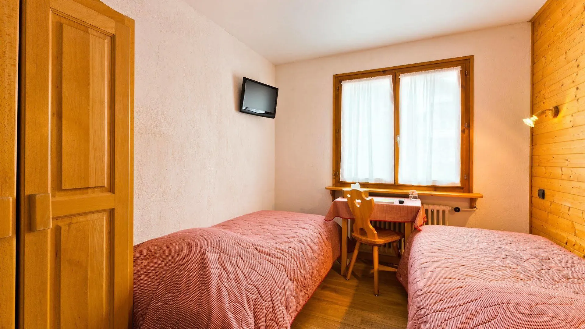Le Roitelet Hotel Chatel