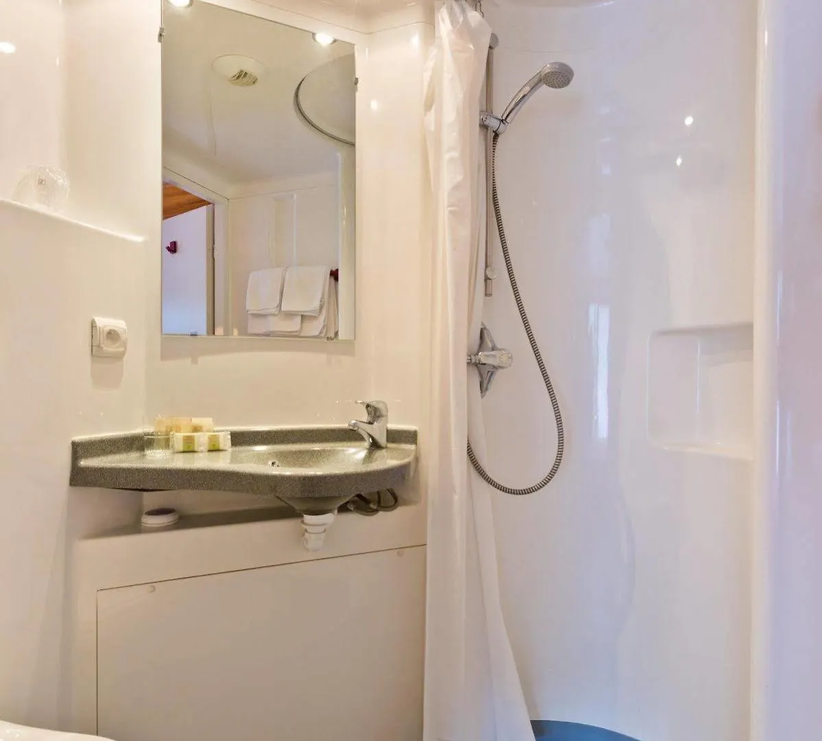 Le Roitelet Hotel Chatel